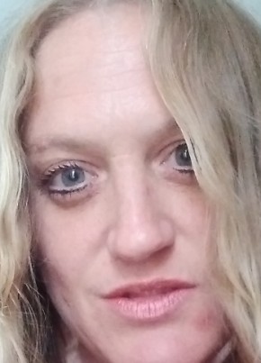Tiffany, 40, United States of America, Bakersfield