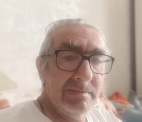 Andrey, 58, Moscow