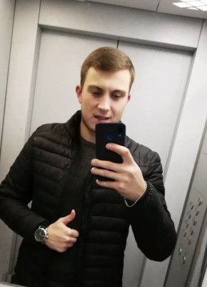 Макс, 27, Россия, Тула