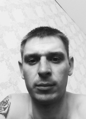 Александр из Қостаная 30 лет