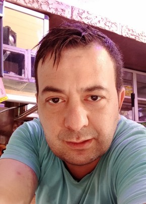 Achil, 40, People’s Democratic Republic of Algeria, el hed