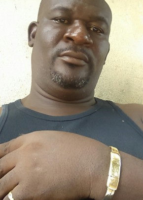 Guy Roland ble, 46, République de Côte d’Ivoire, Abidjan