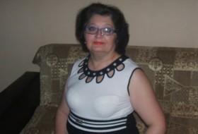 Liliya, 62 - Just Me