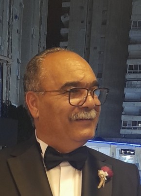 Karem из الغردقة 64 года