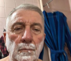 Vladimir, 73 года, София