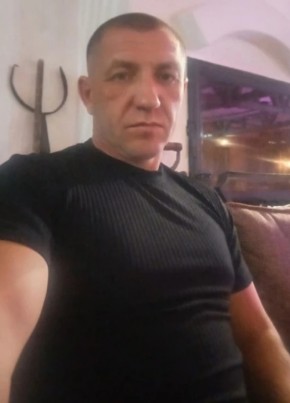 Богдан из Курска 42 года