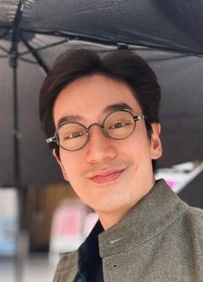 Yung Kenji из Boston 51 год