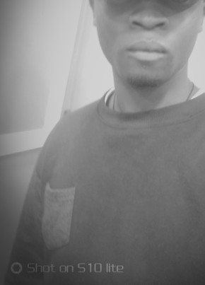 Klaus, 24, République du Bénin, Cotonou