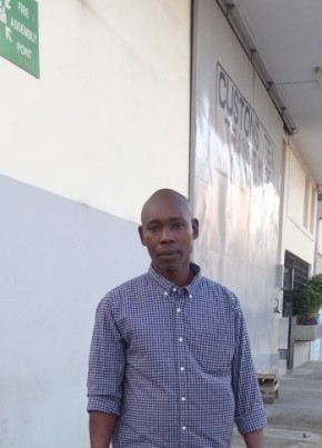 Tsuma из Mombasa 48 лет