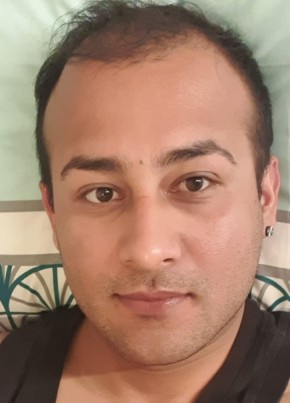 Mass, 34, France, Paris