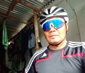 Draco, 50, Bacolod City