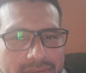 Solcan, 44, San Miguel
