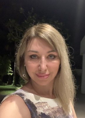 Oksana, 47, Russia, Moscow