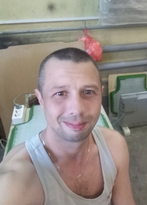 Руслан , 37, Россия, Гатчина