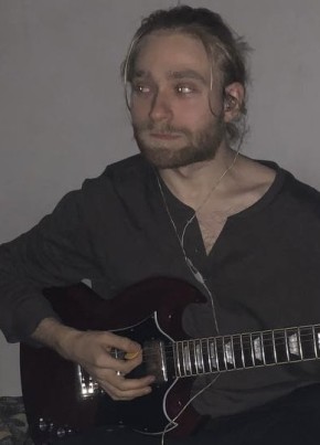 Влад из Обнинска 25 лет