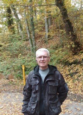 Pavel, 65, Russia, Anapa
