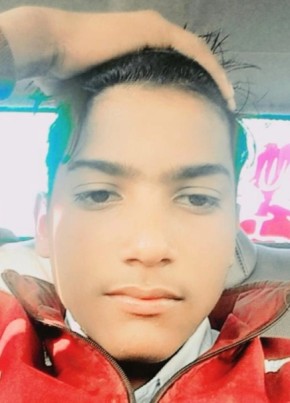 Sohil, 18, India, Najībābād
