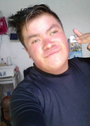Manuel, 25, Mexico, Mexico City