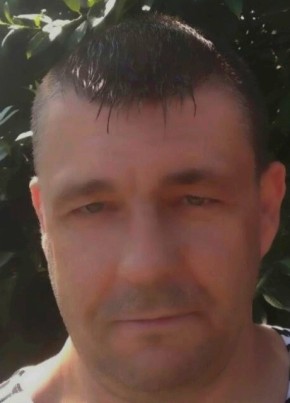 Антон из Санкт-Петербурга 52 года
