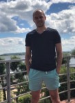 Влад, 31 год, Саратов