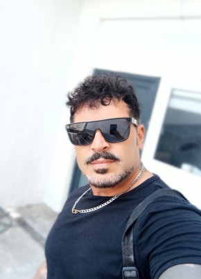 Gioy из Stuttgart 42 года