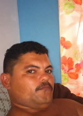 Aderaldo из João Pessoa 48 лет