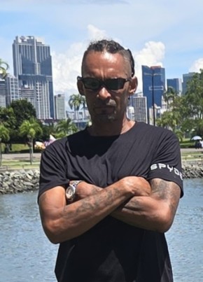 Roberto Luis из Nuevo Arraiján 47 лет