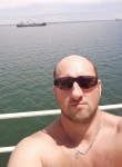sergey, 42, Kerch