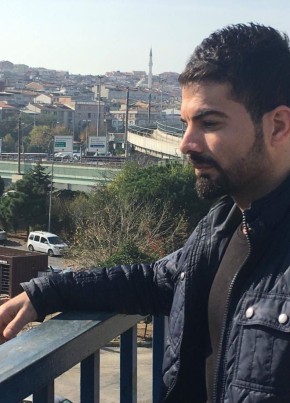 Bayram, 22, Türkiye Cumhuriyeti, İstanbul