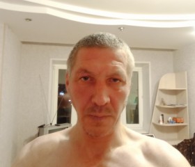 Денис, 45 лет, Новый Уренгой