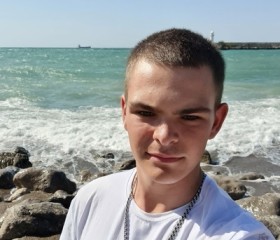 Евгений, 20 лет, Симферополь