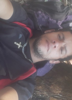 Edson rd, 25, Brazil, Butia