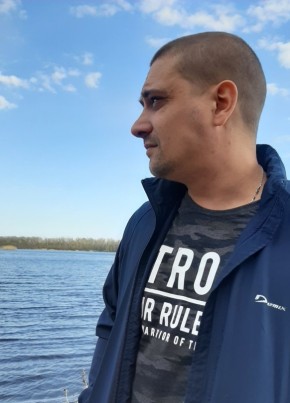 Anton, 45, Russia, Saratov