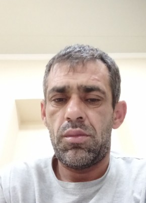 Рамазан из Дагестанские Огни 49 лет