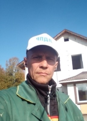Андрей из Томска 52 года