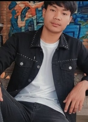 Wai zyy из Naypyitaw 22 года