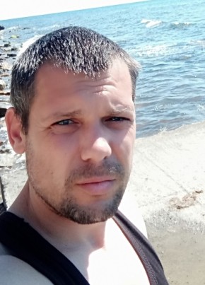 Олег , 38, Россия, Варениковская