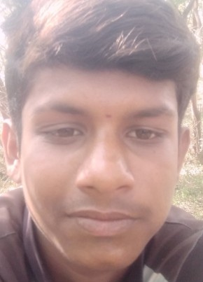 Suresh, 18, India, Bilgi