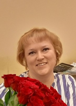 Юлия, 47, Россия, Калининград