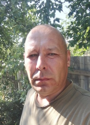 Вячеслав из Каменск-Шахтинския 46 лет