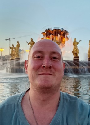 Роман из Рязани 35 лет