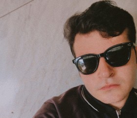 Waheed, 21, Yokohama