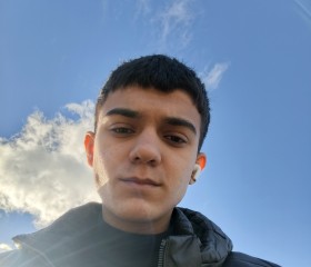 Salam, 18, Xudat