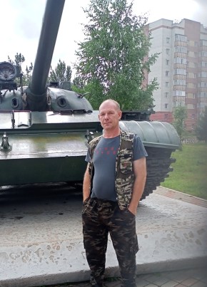 Василий, 44, Россия, Зеленогорск (Красноярский край)