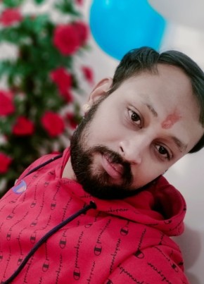 Shubham Singh, 29, India, Kanpur