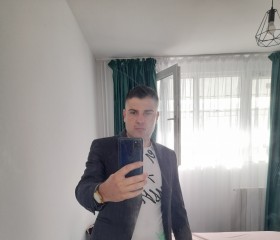 Daniel, 34 года, București