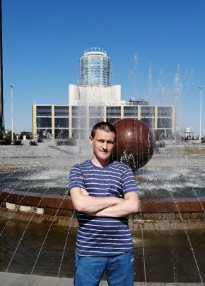 Денис из Упорово 35 лет