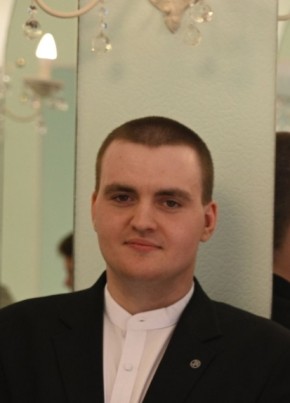 Денис из Чусовоя 22 года