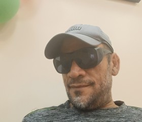 Edwin, 52, Bayamon
