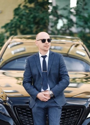 Андрей из Магадана 37 лет